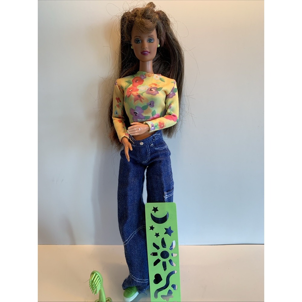 1998 Happenin' Hair Teresa Doll With Hair Stencil‎ And Brush In Original Outfit